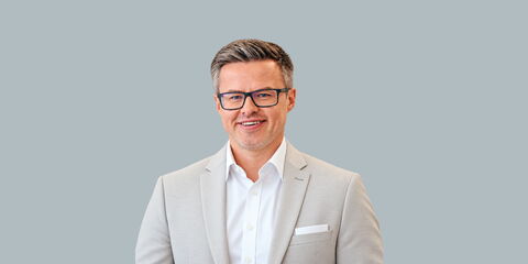 Dr.-Ing. Valerius Venzik
