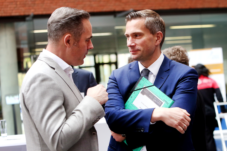 Martin Dulig, Sächsischer Minister für Wirtschaft, Arbeit und Verkehr und Jan Hippold, MdL